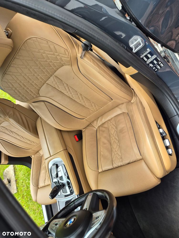 BMW Seria 7 740d xDrive mHEV sport - 21