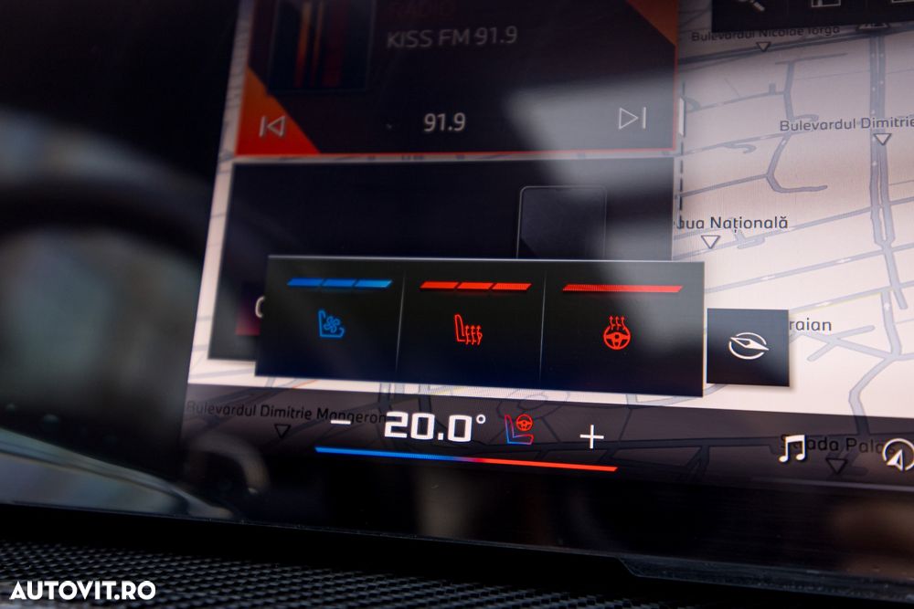 BMW X7 M60i xDrive AT MHEV - 28