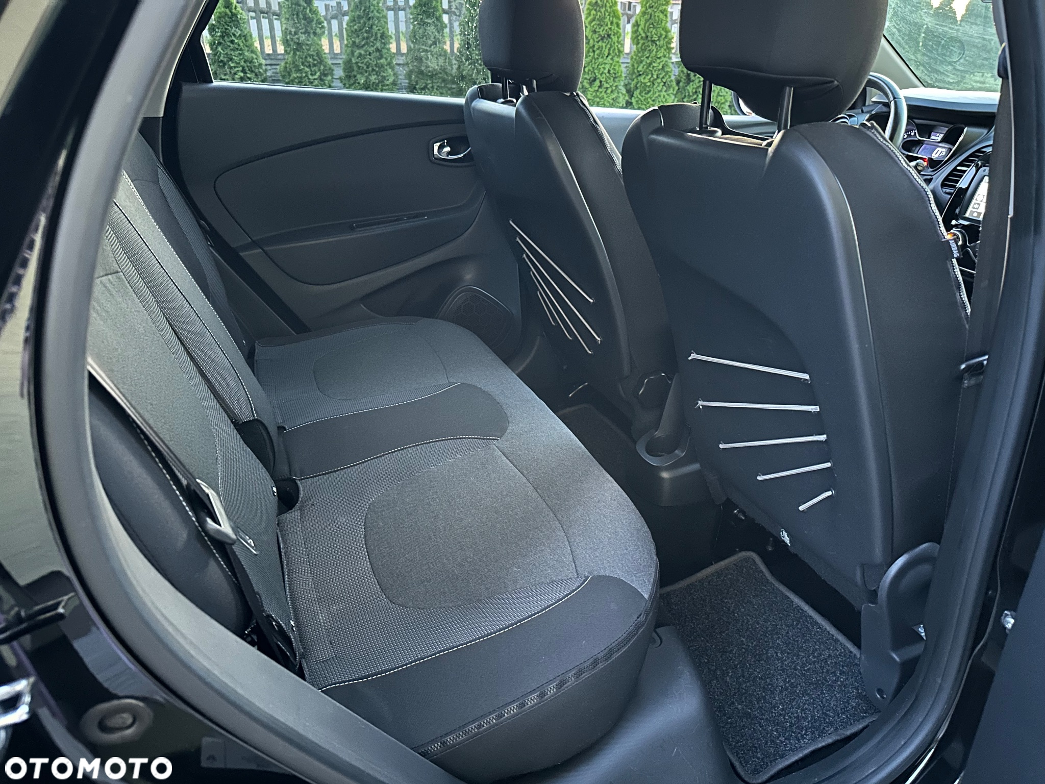 Renault Captur 1.5 dCi Intens EDC - 33