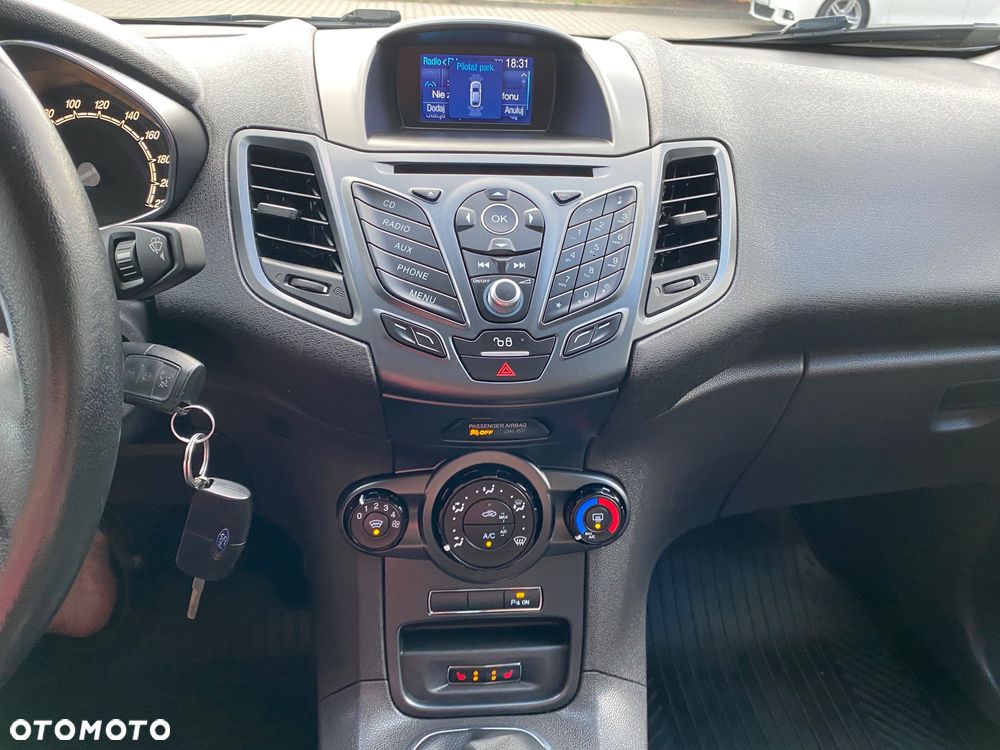 Ford Fiesta 1.25 Titanium EU5 - 18