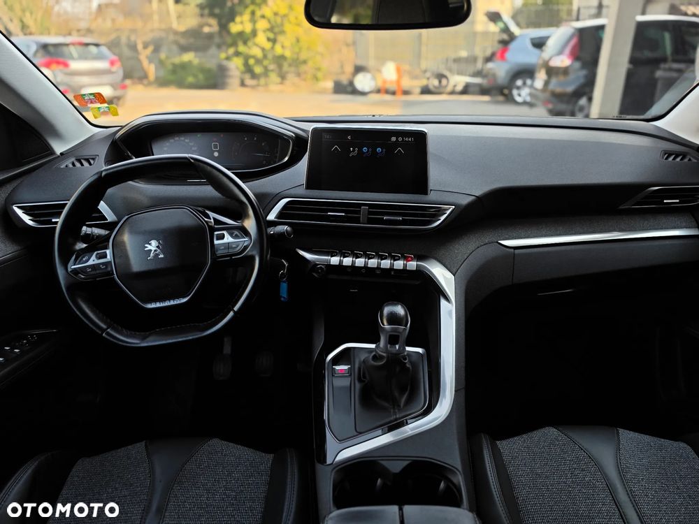 Peugeot 3008 - 27