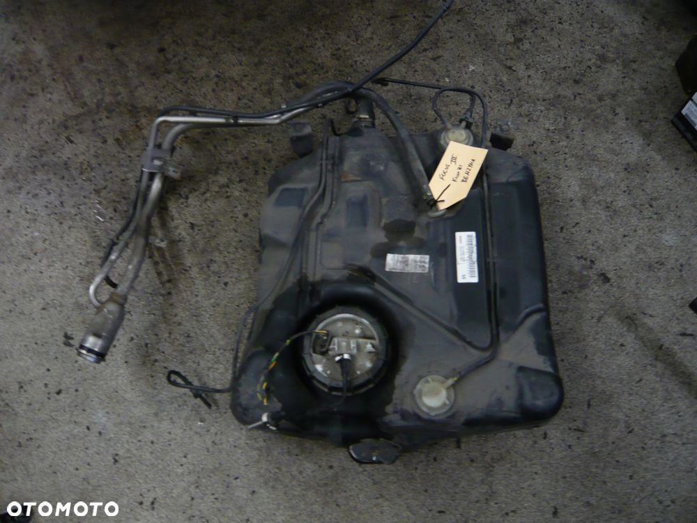 zbiornik paliwa bak ford focus mk3 kombi benzyna - 1