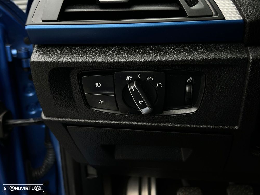 BMW 116 d Pack M - 23