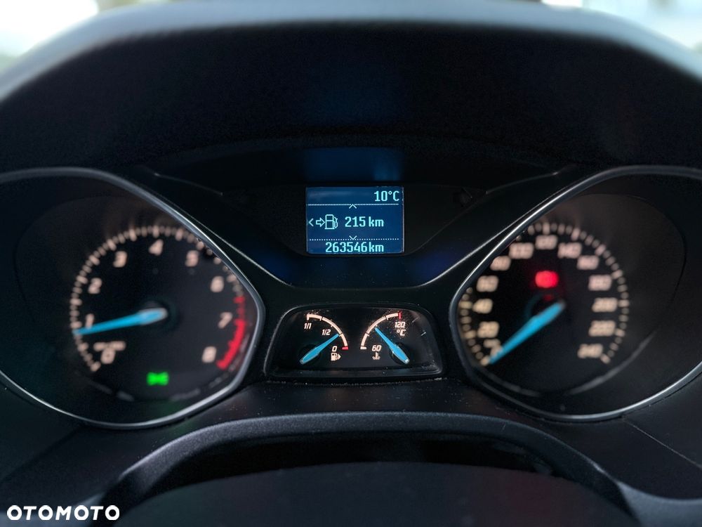 Ford Focus 1.6 Ambiente - 17