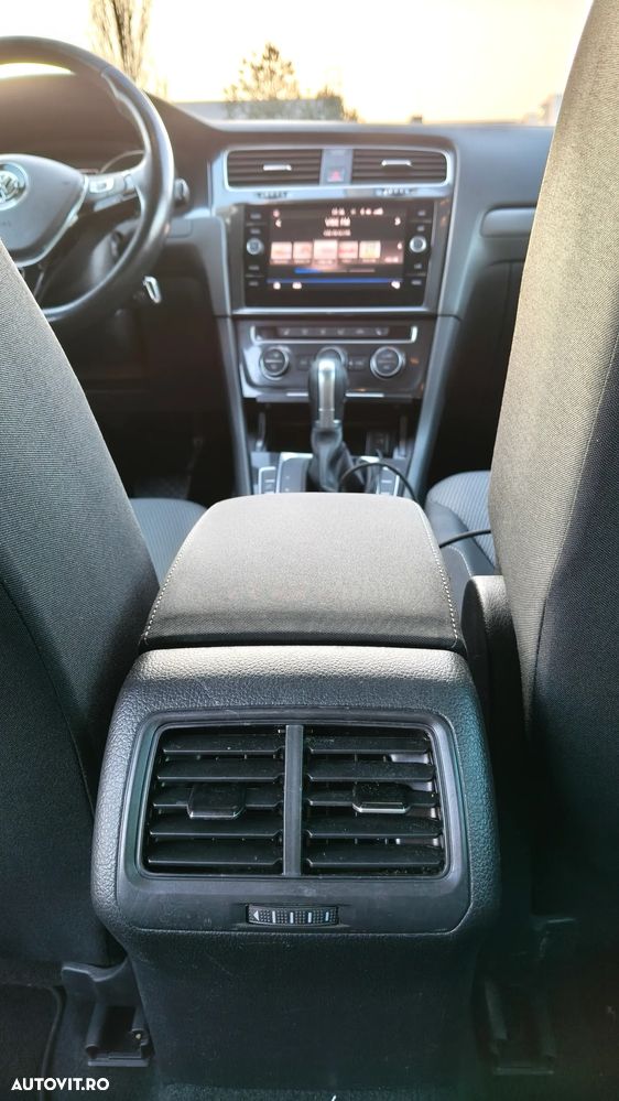 Volkswagen Golf 1.6 TDI (BlueMotion Technology) DSG Comfortline - 16