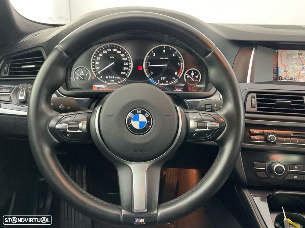 BMW 520 d Auto - 14