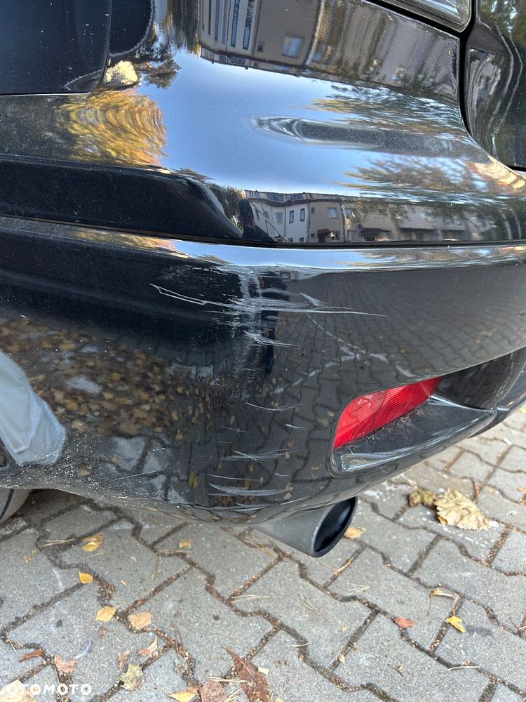 Mitsubishi Outlander - 10