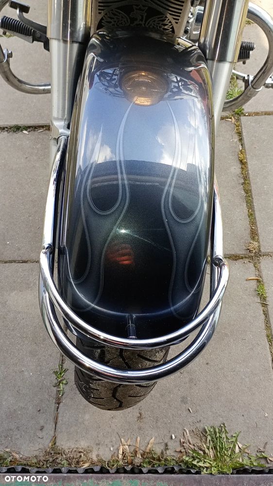 Suzuki VL 800 Volusia - 6