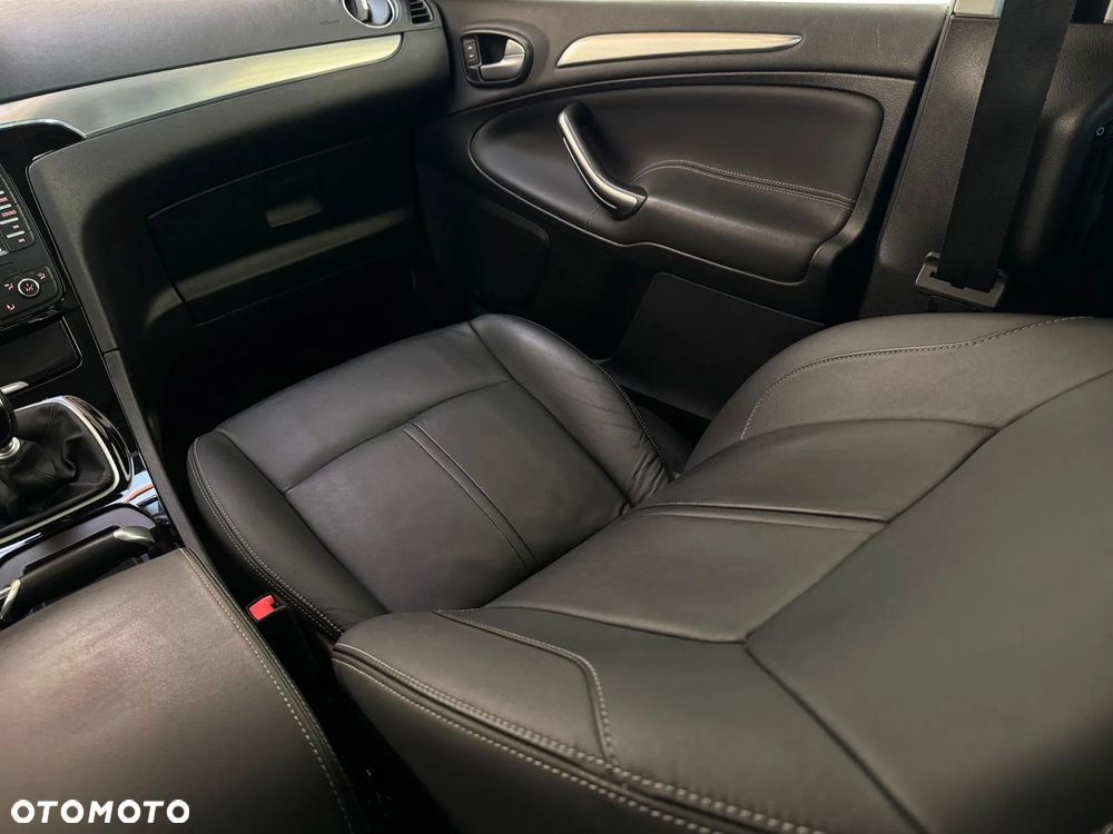 Ford Galaxy 2.0 TDCi Platinium X (Titanium) - 30