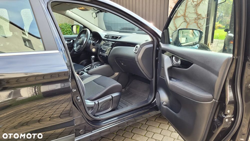 Nissan Qashqai 1.2 DIG-T Acenta EU6 - 6