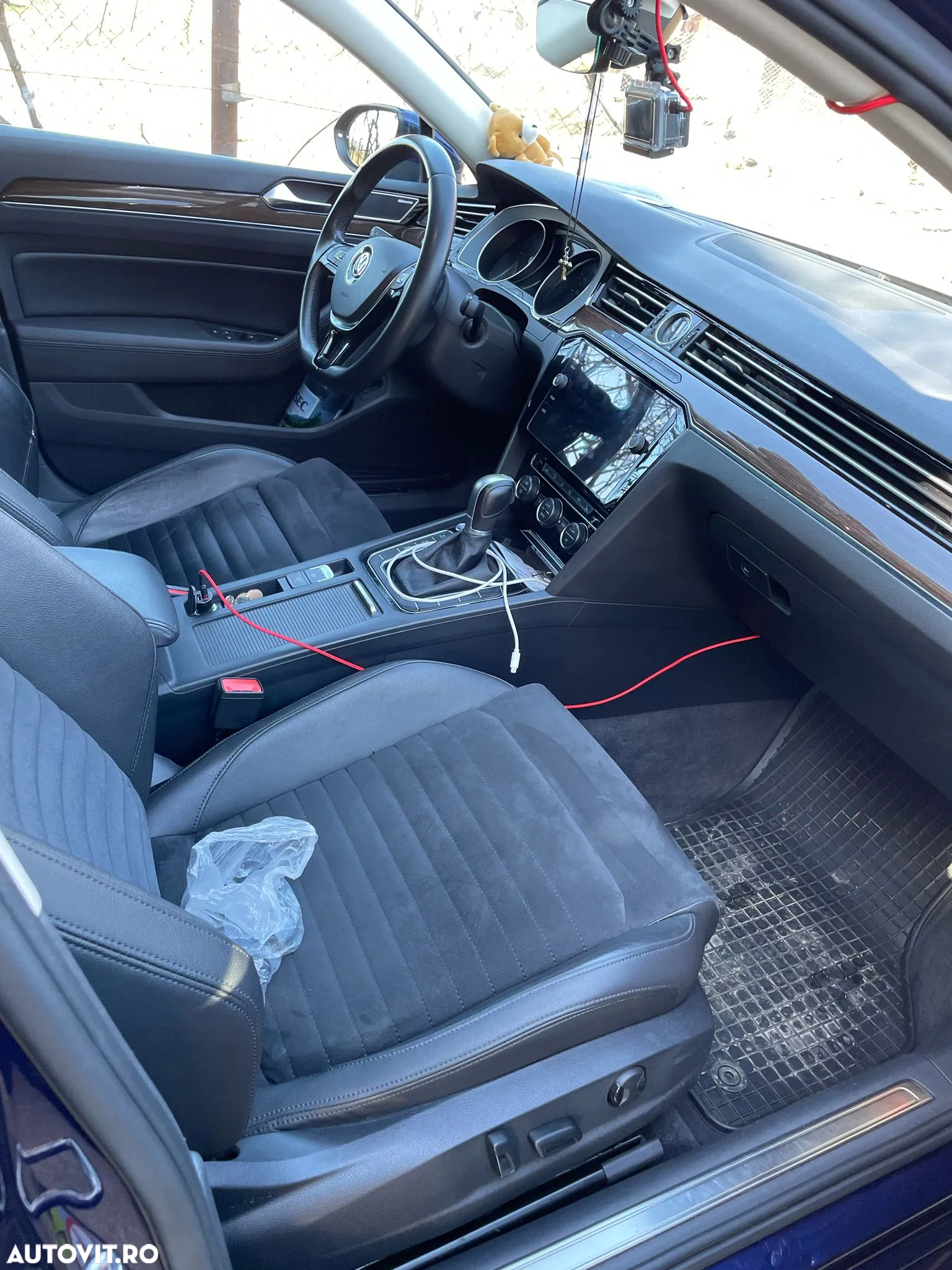 Volkswagen Passat Variant 2.0 TDI DSG Highline - 9