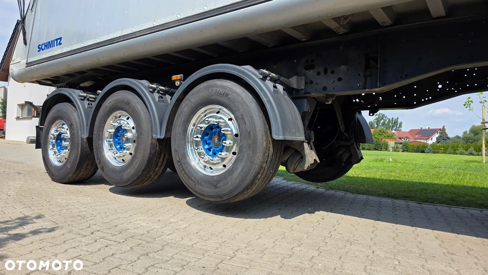 Schmitz Cargobull SKI 24 - 6