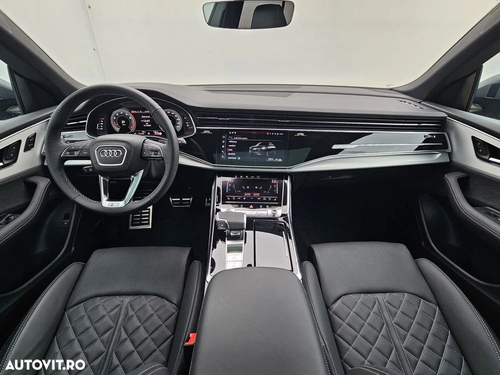 Audi Q8 55 TFSI quattro Tiptronic MHEV - 18