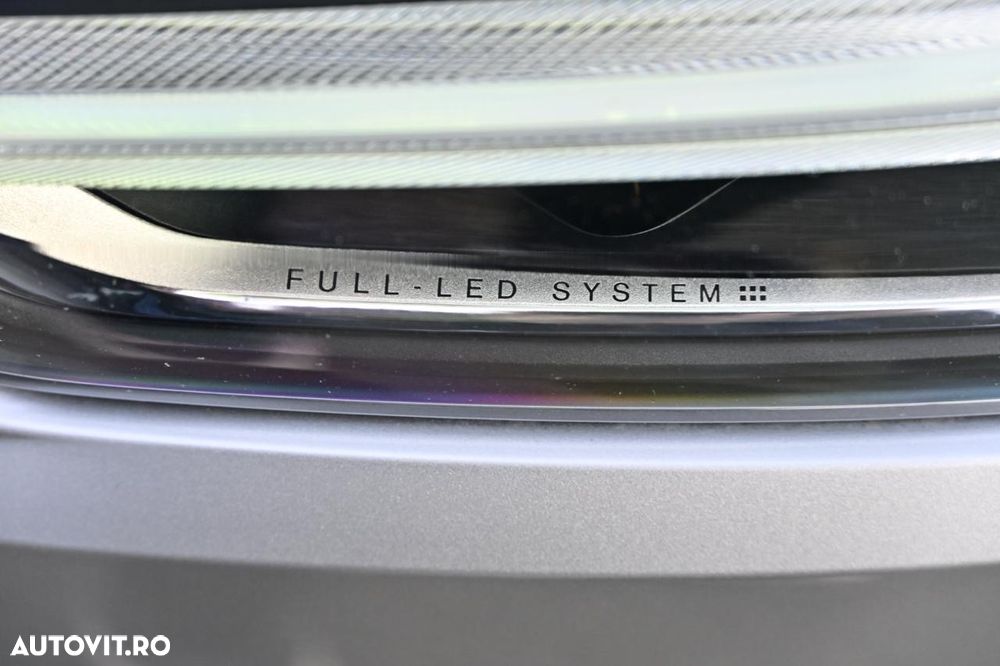 Volvo XC 60 D4 AWD Geartronic Momentum - 32