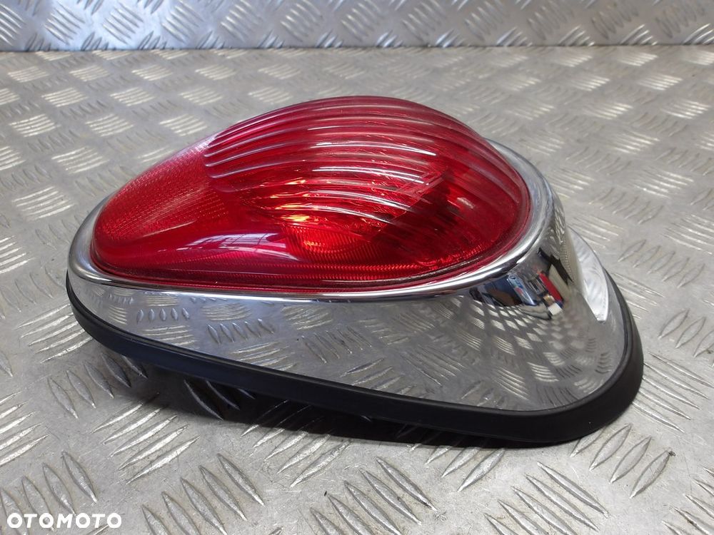 Lampa tylna KAWASAKI VN 2000 VULCAN 04-10r   PN. 23025-0001 - 2