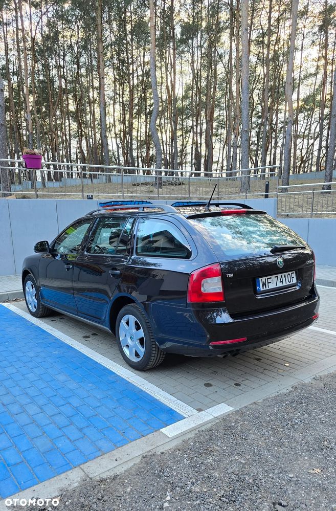 Skoda Octavia 1.4 TSI Ambiente - 6