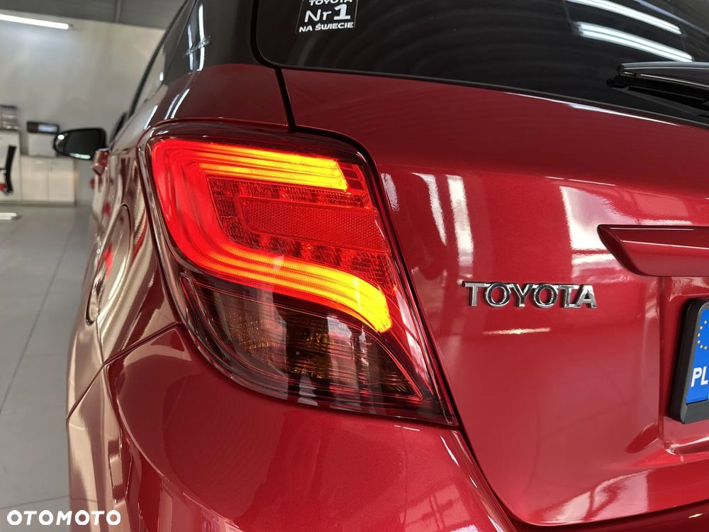 Toyota Yaris 1.33 Selection Passion - 11