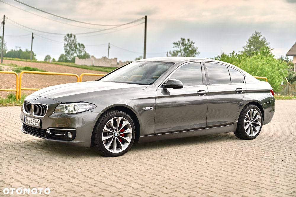 BMW Seria 5 525d xDrive Modern Line - 10