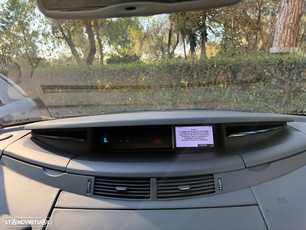 Renault Espace 2.0 dCi Initiale - 13