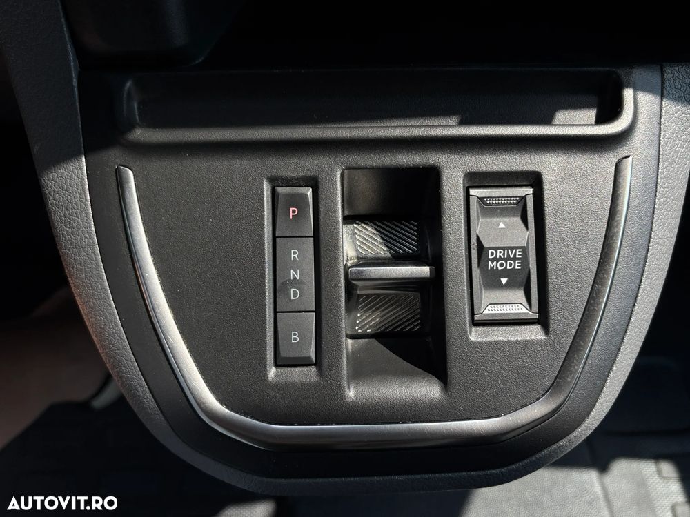 Opel Vivaro - 9