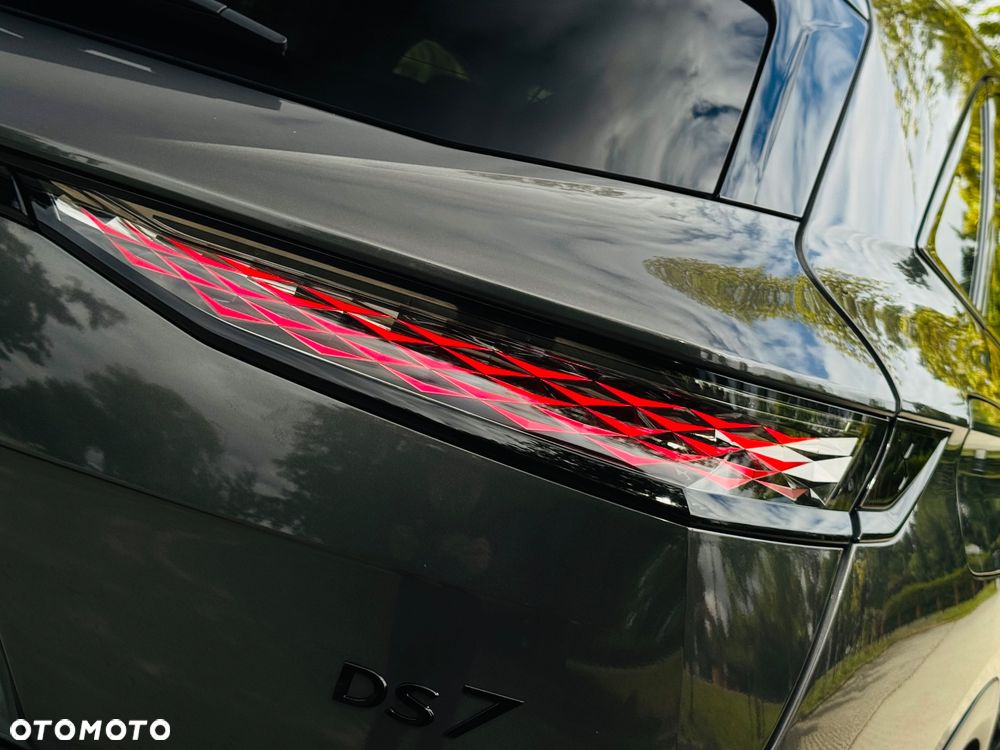 DS Automobiles DS 7 Crossback 1.5 BlueHDi So Chic - 24