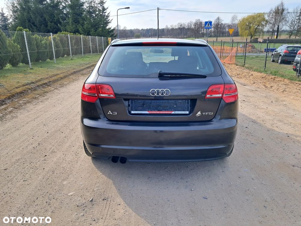 Audi A3 Sportback 1.4 TFSI S line Sportpaket - 7