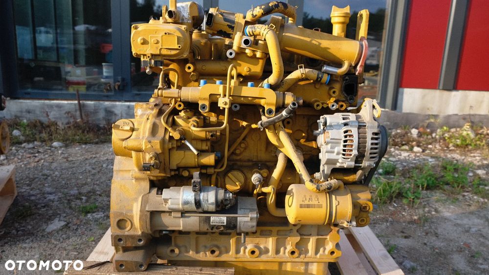 silnik caterpillar c 3.3B 3.3 litra kubota - 7