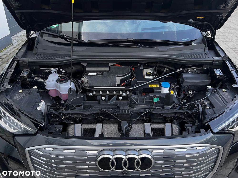 Audi Q4 e-tron 50 77kWh Quattro S Line - 37