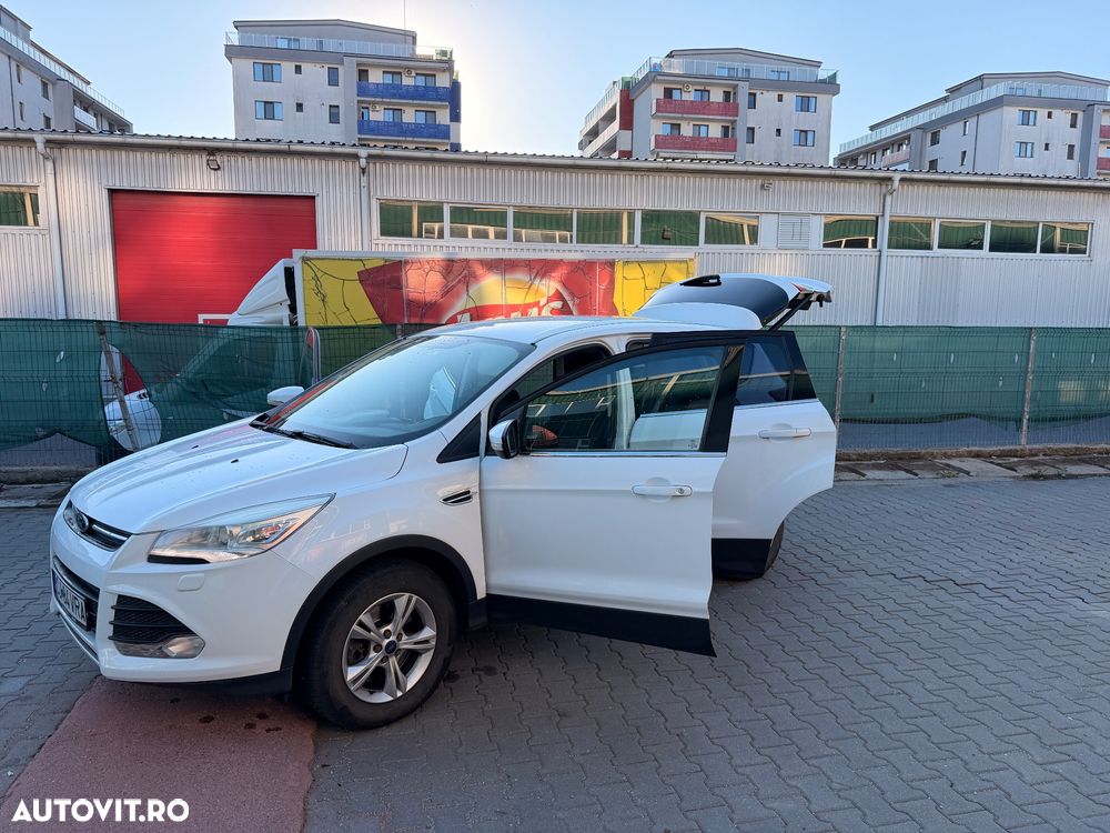 Ford Kuga 2.0 TDCi 4WD Titanium - 5