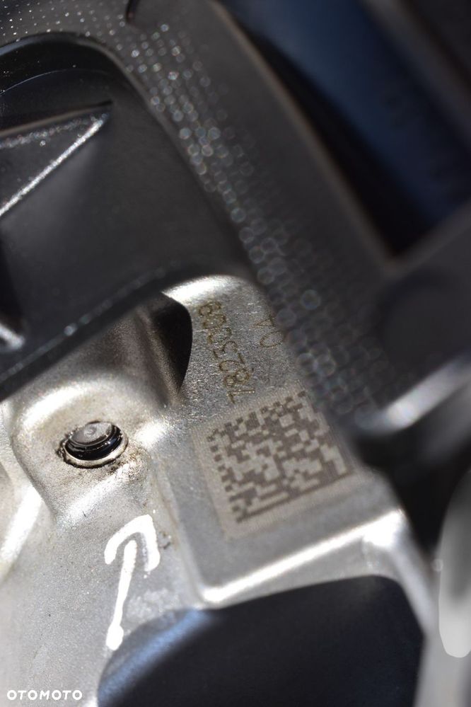 Pompa Oleju BMW F10 F11 F01 F25 3.0D 7823009 - 8