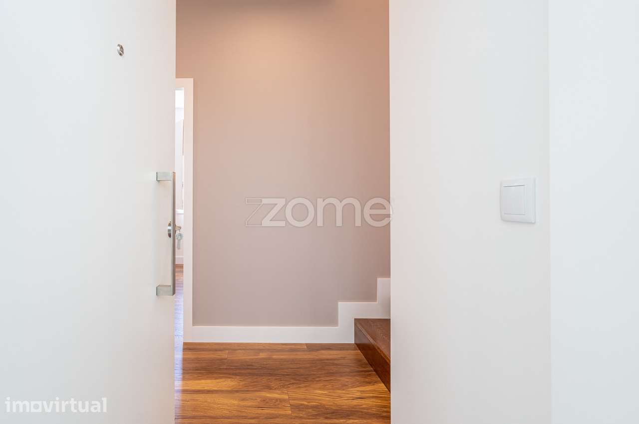 Apartamento T2 Novo ÚLTIMO ANDAR, CENTRO HISTÓRICO DE VIANA! - Grande imagem: 4/26