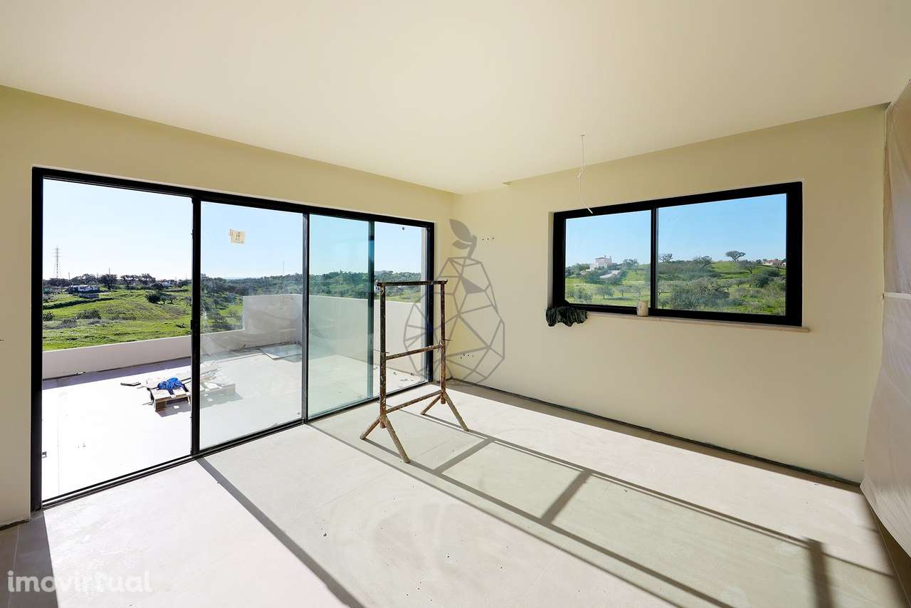 Villa Exclusiva com Vista Panorâmica para o Campo e o Mar – Vila Nova - Grande imagem: 2/34