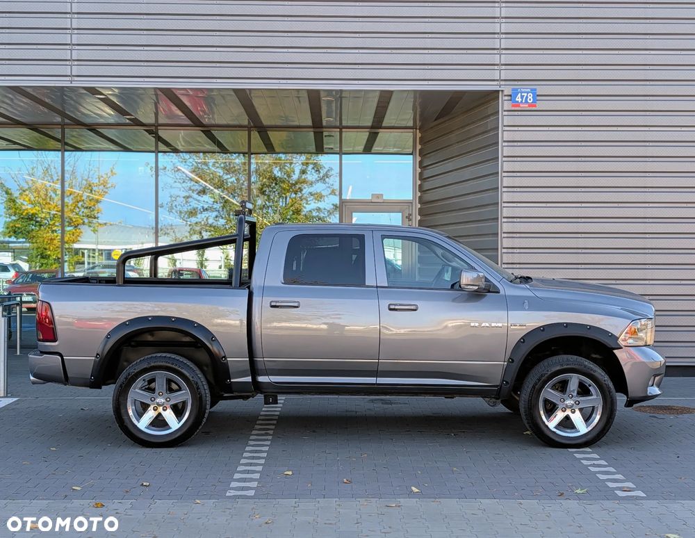 Dodge RAM 5.7 4x4 - 11