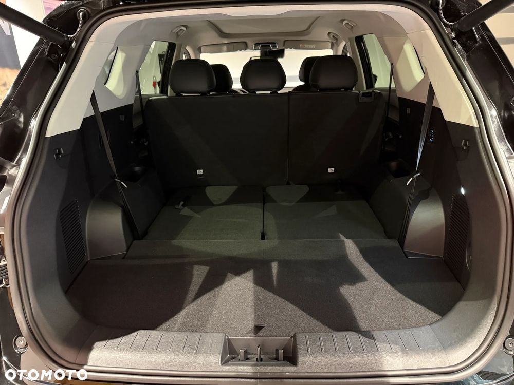 JAC JS8 - 25