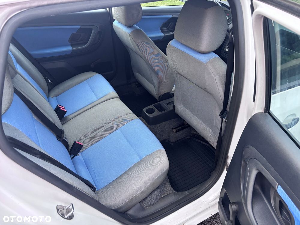 Skoda Fabia 1.2 12V Comfort - 16