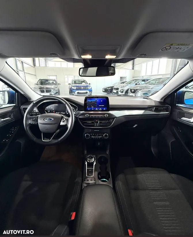 Ford Focus 1.5 EcoBoost ST-Line - 6