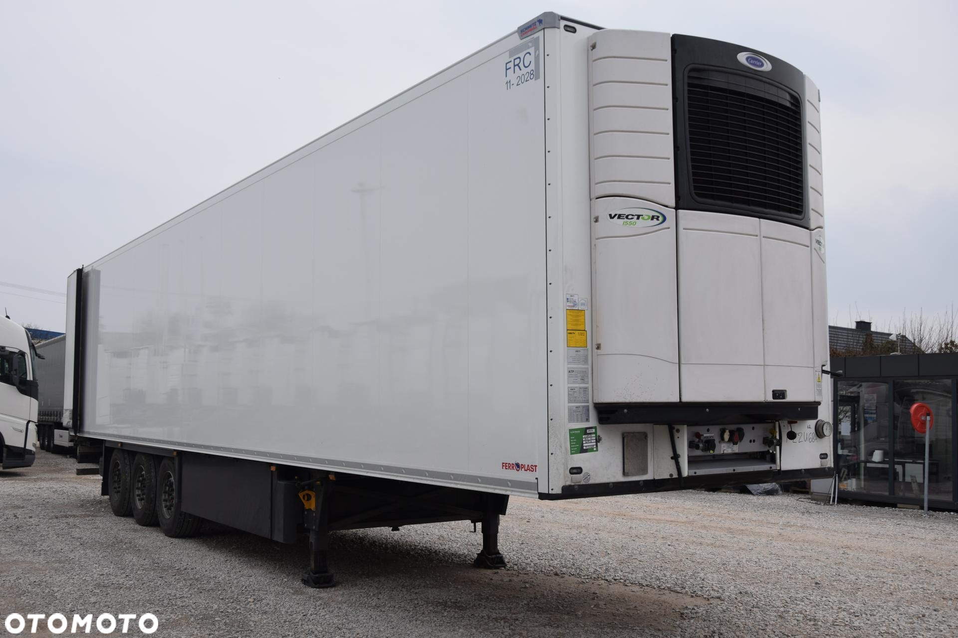 Schmitz Cargobull SKO FP 60 Carrier Vector 1550 - 2