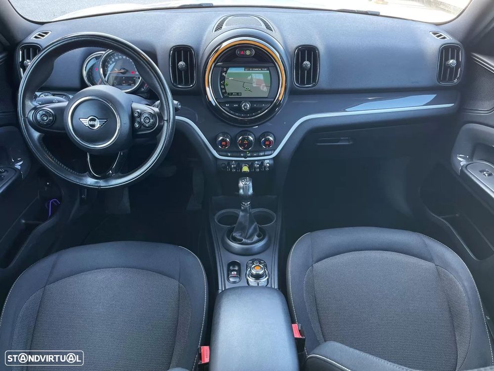 MINI Countryman Cooper SE ALL4 Auto - 9