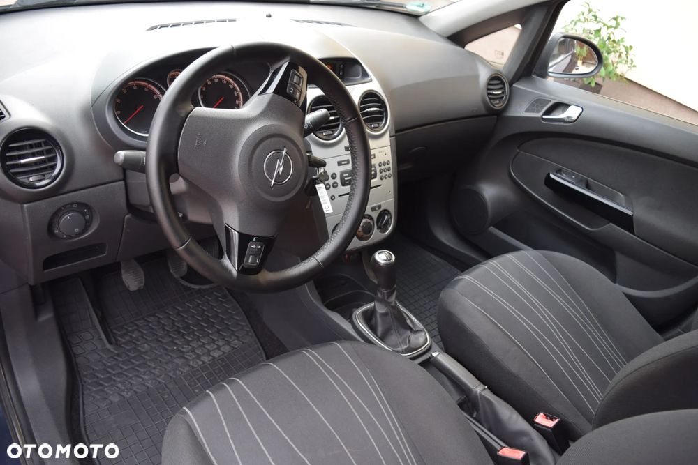 Opel Corsa 1.2 16V Enjoy - 15