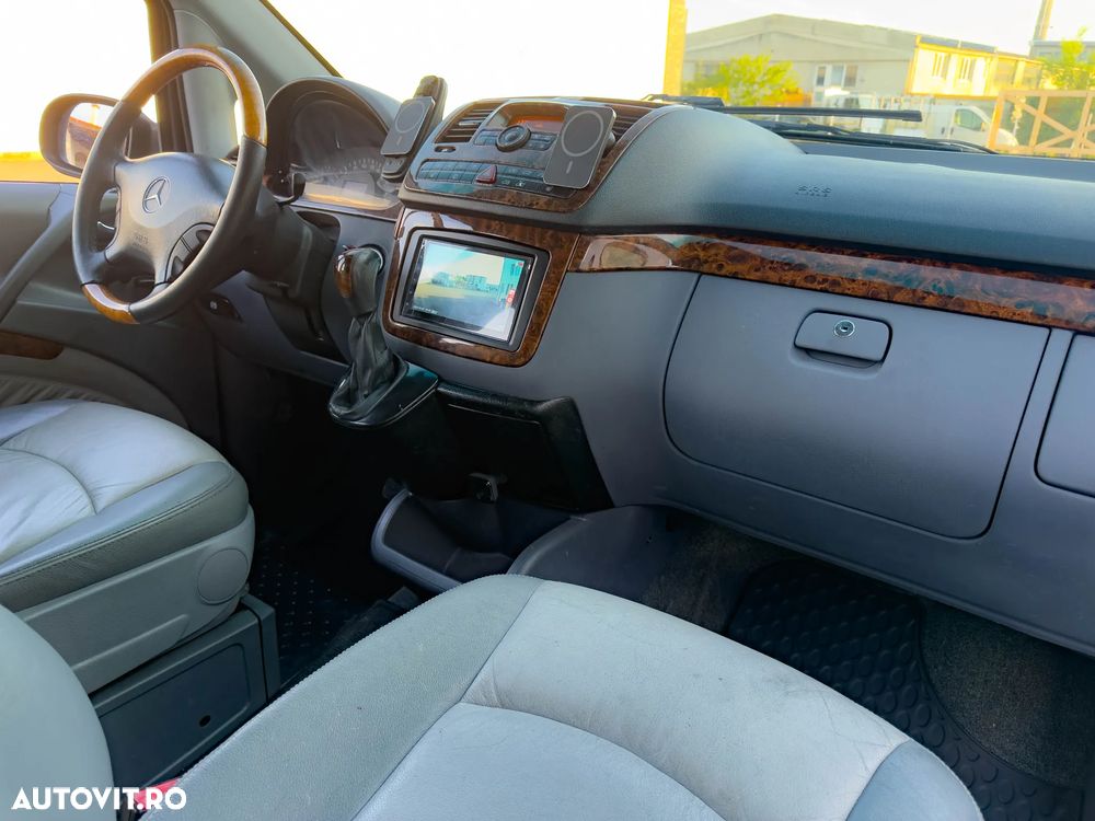 Mercedes-Benz Viano - 10