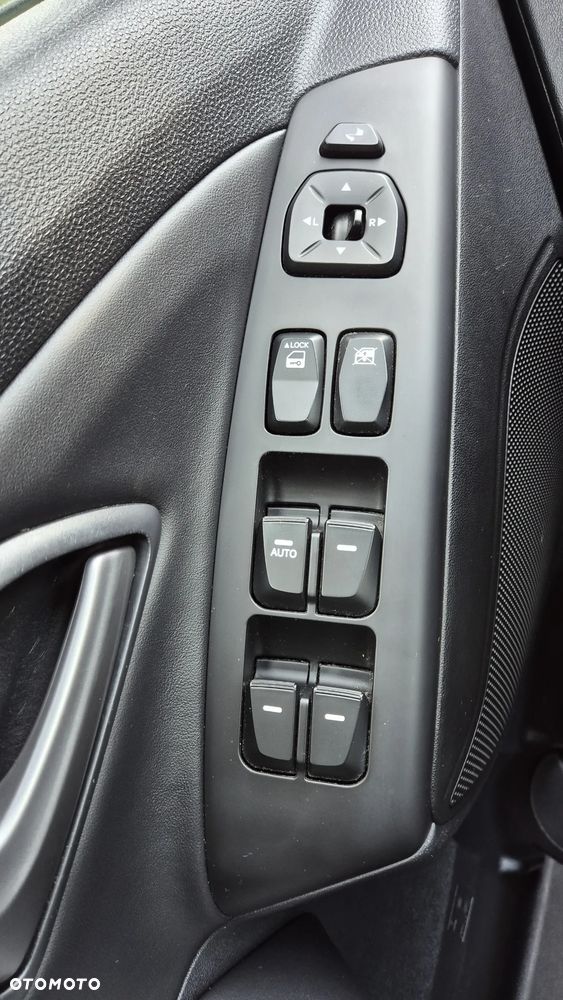 Hyundai ix35 1.7 CRDi Premium 2WD - 29