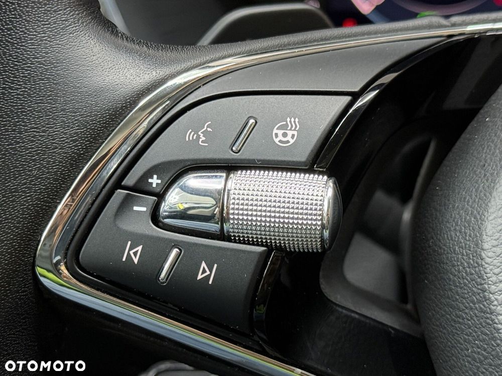 Skoda Octavia 2.0 TDI 4x4 Scout DSG - 25