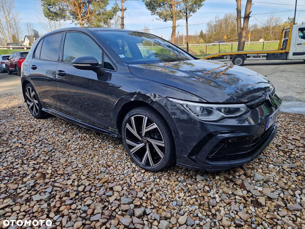 Volkswagen Golf - 33