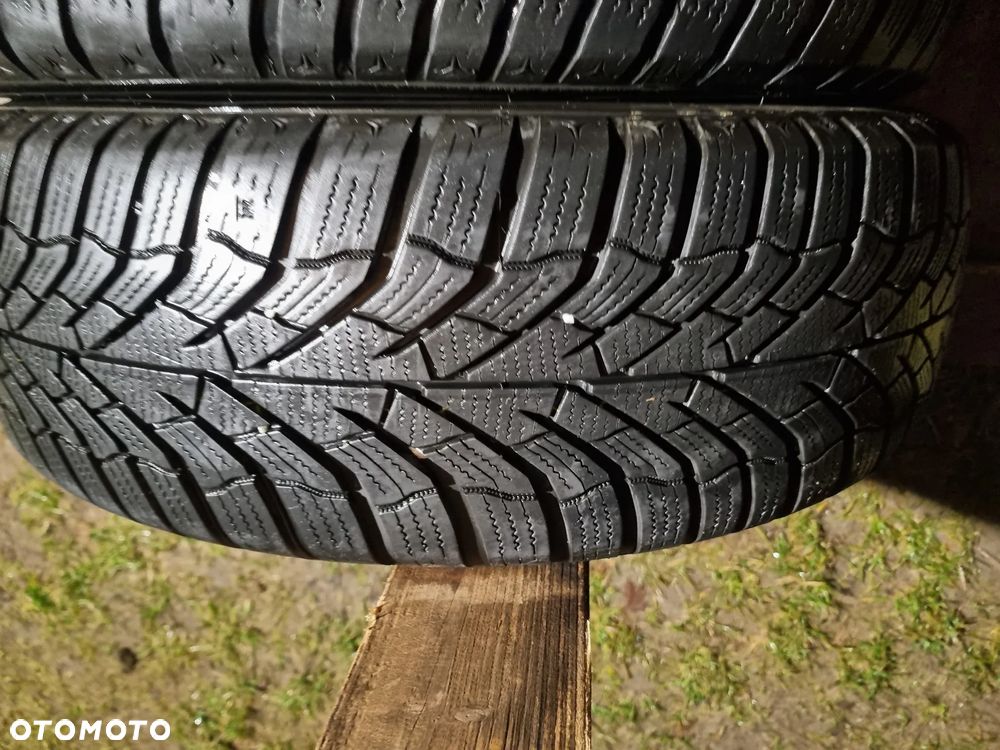 Opony Kumho WP52 215/65R16 98 H 2024r, 7/6,7mm bdb stan - 5