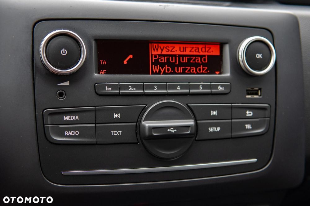 Dacia Duster 1.6 SCe Comfort - 19