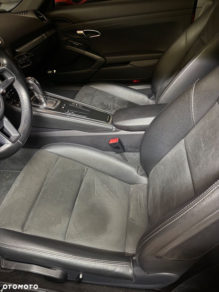 Porsche 718 Cayman PDK - 23