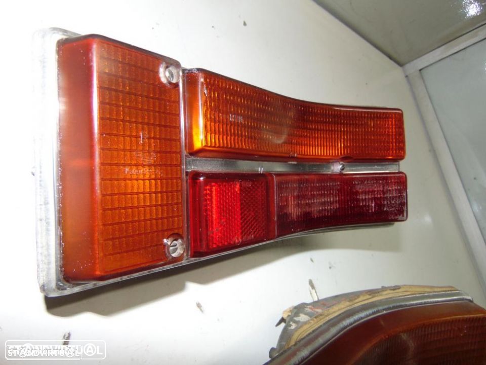 Opel Rekord C farolins de trás - 3