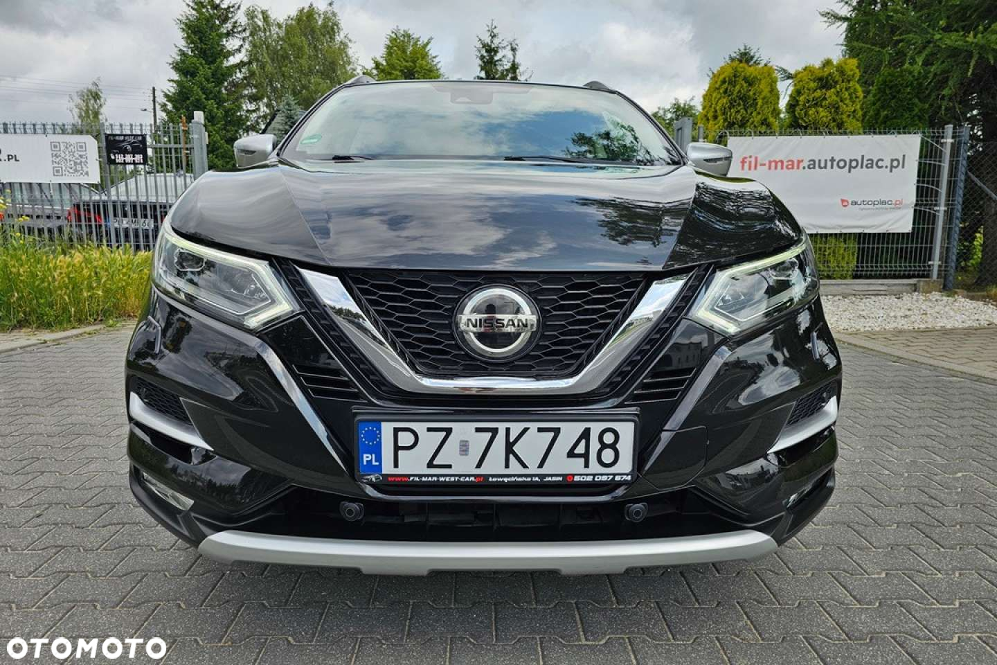 Nissan Qashqai - 11