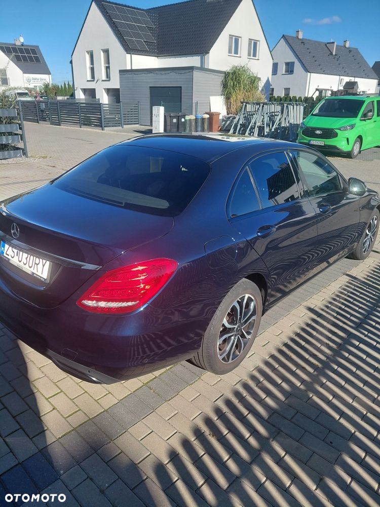 Mercedes-Benz C-Class 2018 photo 4