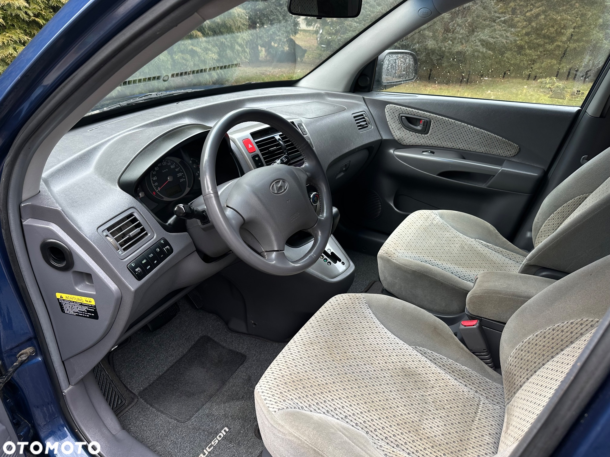 Hyundai Tucson 2.0 CRDi Elegance + - 9